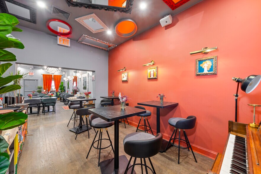 More Photos Of 4304 34th Ave, Astoria Freestanding For Sale