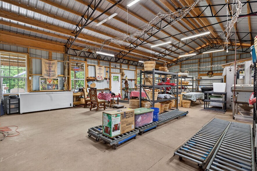 More Photos Of 1280 Highway 173, Graceville Industrial For Sale