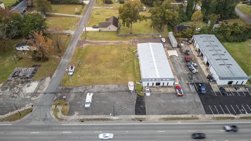 More Photos Of 806 E Main St, Havelock General Retail For Sale