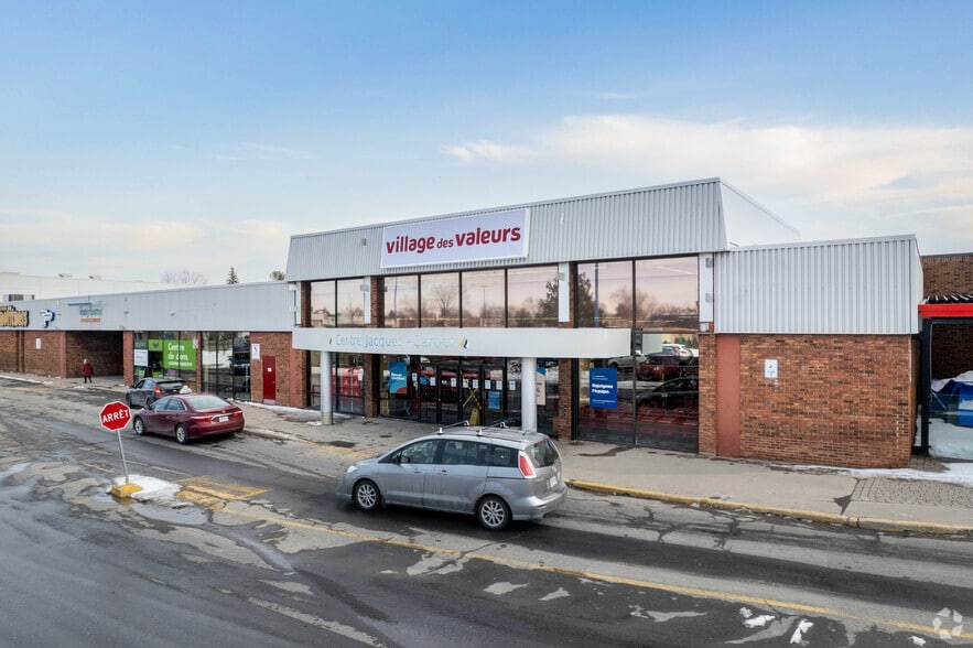 More Photos Of 1401 Ch de Chambly, Longueuil Unknown For Lease