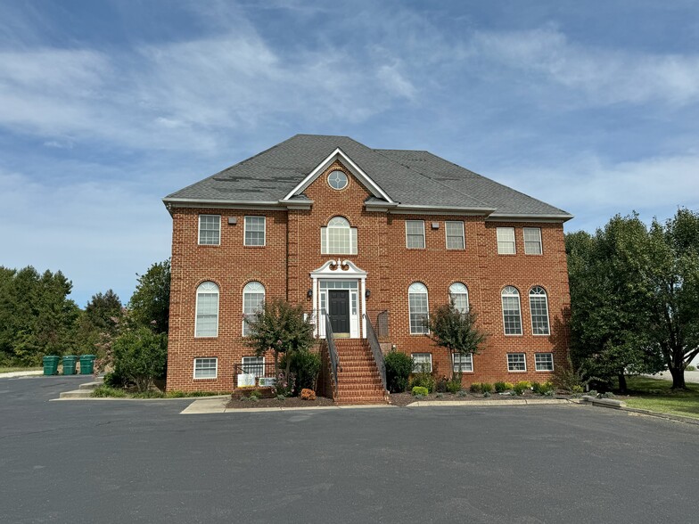 Primary Photo Of 1900 Manakin Rd, Manakin Sabot Office For Sale