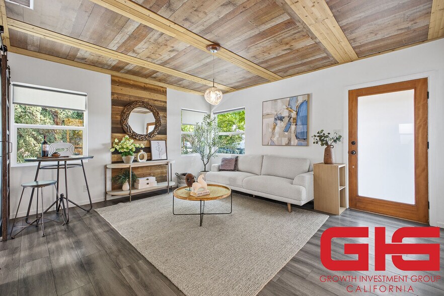 More Photos Of 261 N Oak Ave, Pasadena Multifamily For Sale