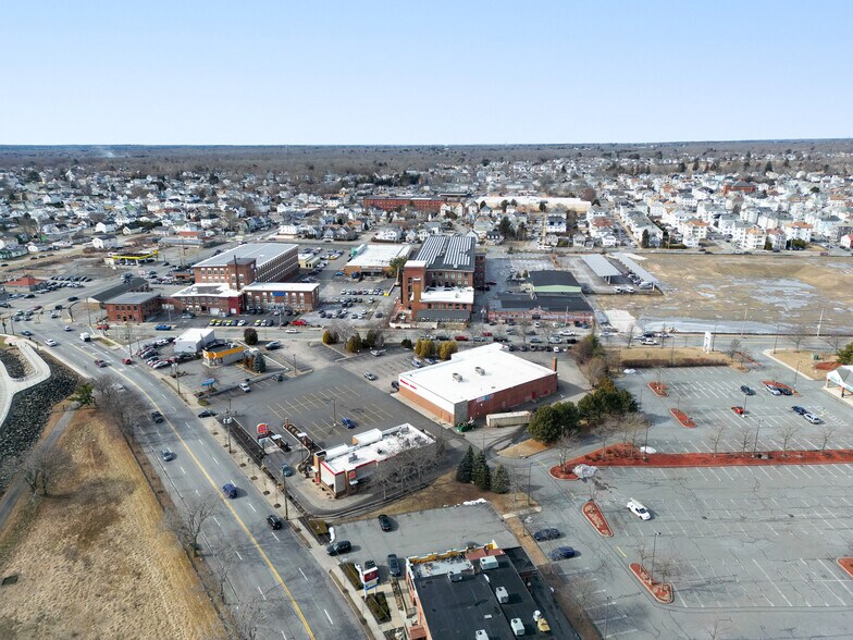 More Photos Of 1383 Cove Rd, New Bedford Drugstore For Lease