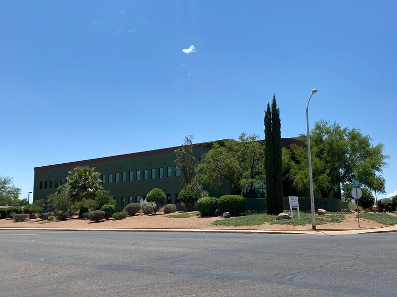 More Photos Of 1601 Paseo San Luis, Sierra Vista Office For Lease