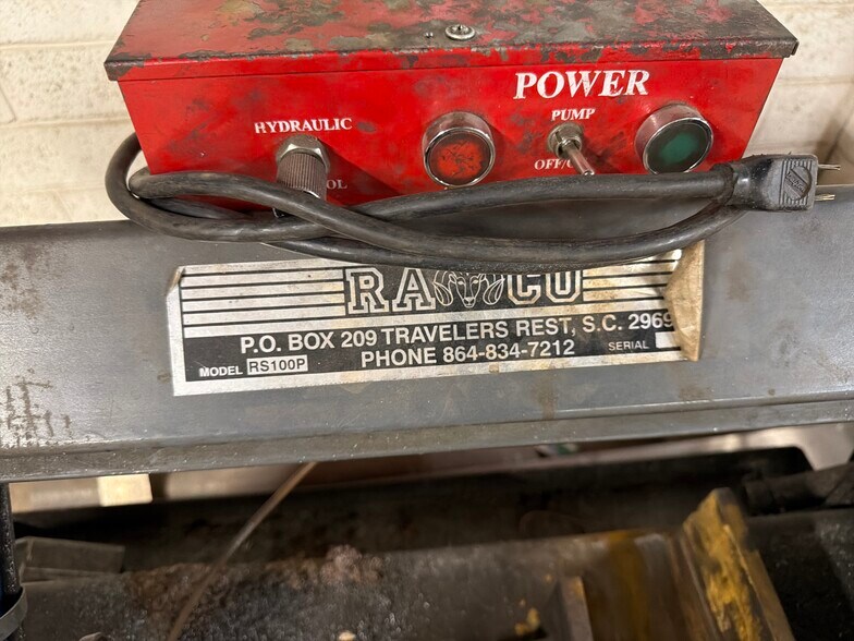 More Photos Of 3122-3144 E Columbia St, Tucson Research And Development For Sale