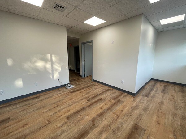 More Photos Of 2 Hillside Ave, Williston Park Medical For Sale