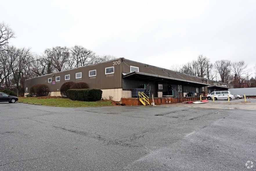 Primary Photo Of 300 Elmwood Ave, Sharon Hill Manufacturing For Sale