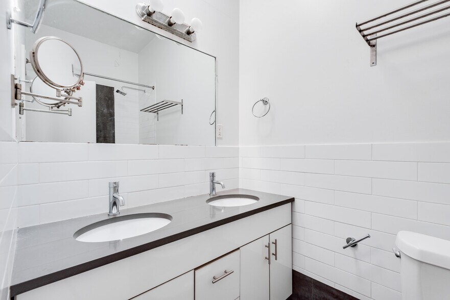 More Photos Of 886 Franklin Ave, Brooklyn Apartments For Sale