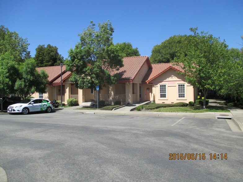 More Photos Of 1550 Professional Dr, Petaluma Medical For Lease