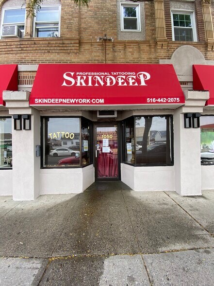 More Photos Of 1042-1052 W Beech St, East Atlantic Beach Storefront Retail Residential For Lease