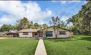 More Photos Of 101 Pine View Dr, Boerne Office Residential For Lease