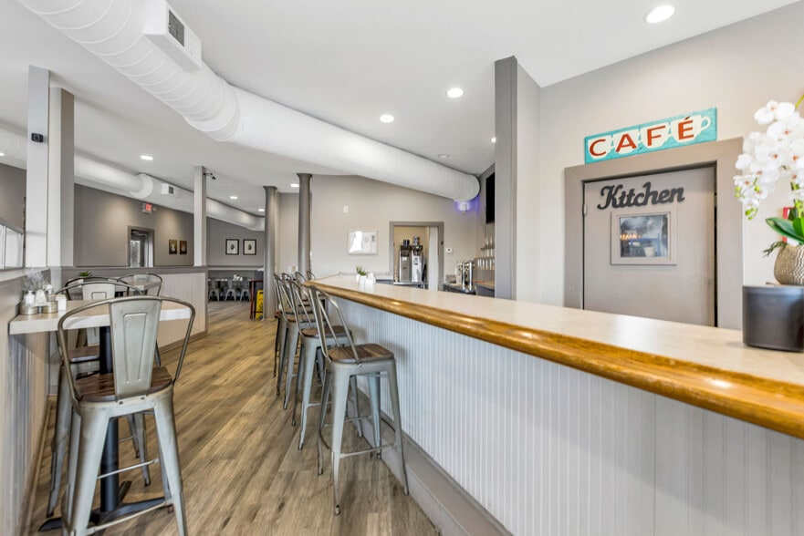 More Photos Of 2235 Bauer Rd, Batavia Unknown For Lease