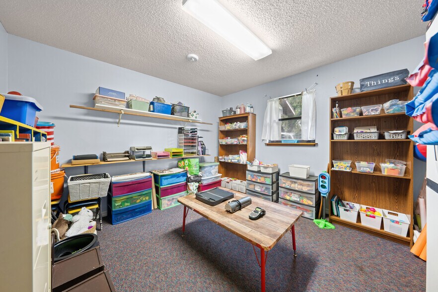 More Photos Of 102 S Highland St, Bushnell Daycare Center For Sale