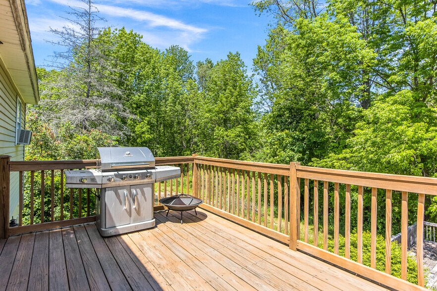 More Photos Of 287-289 Milton Rd, Rochester Restaurant For Sale