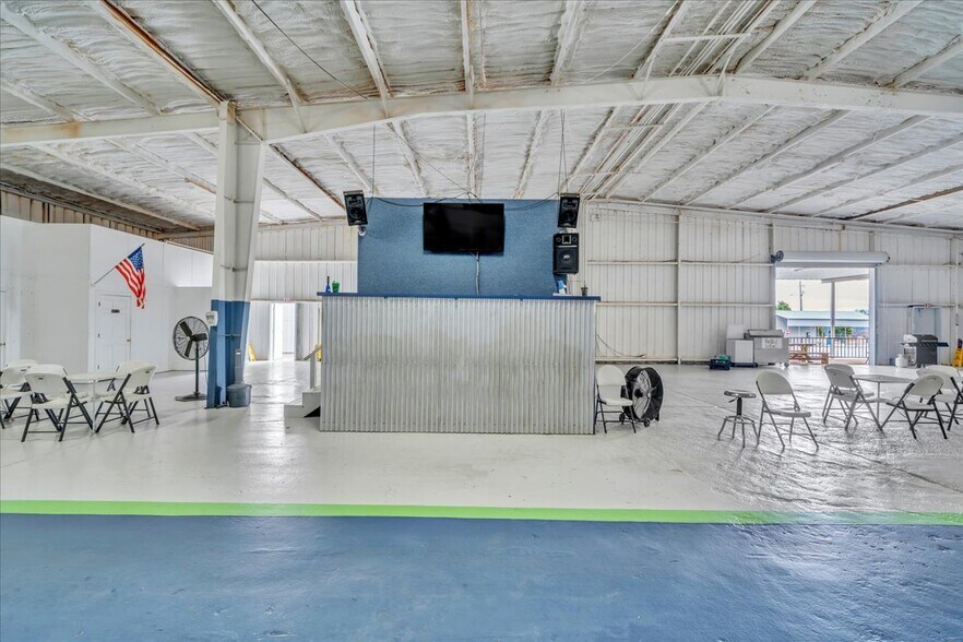 More Photos Of 441 Dunbar Rd, Warner Robins Warehouse For Sale