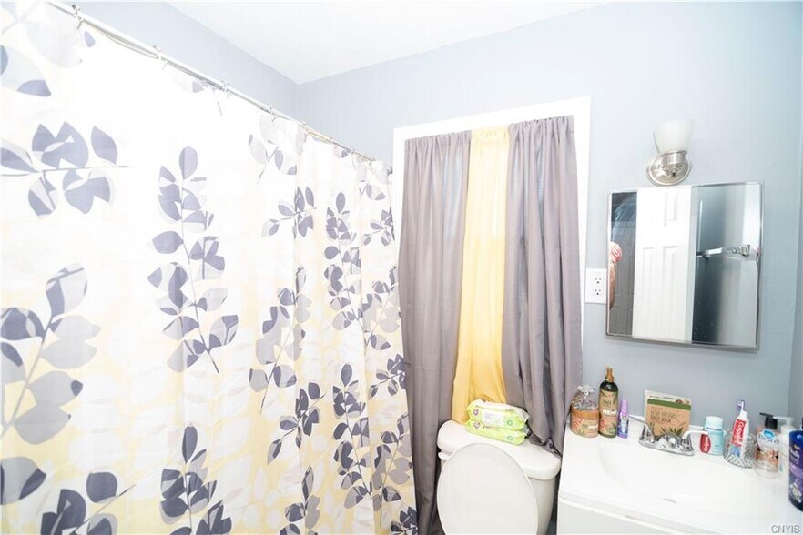 More Photos Of 827 Park St, Syracuse Apartments For Sale