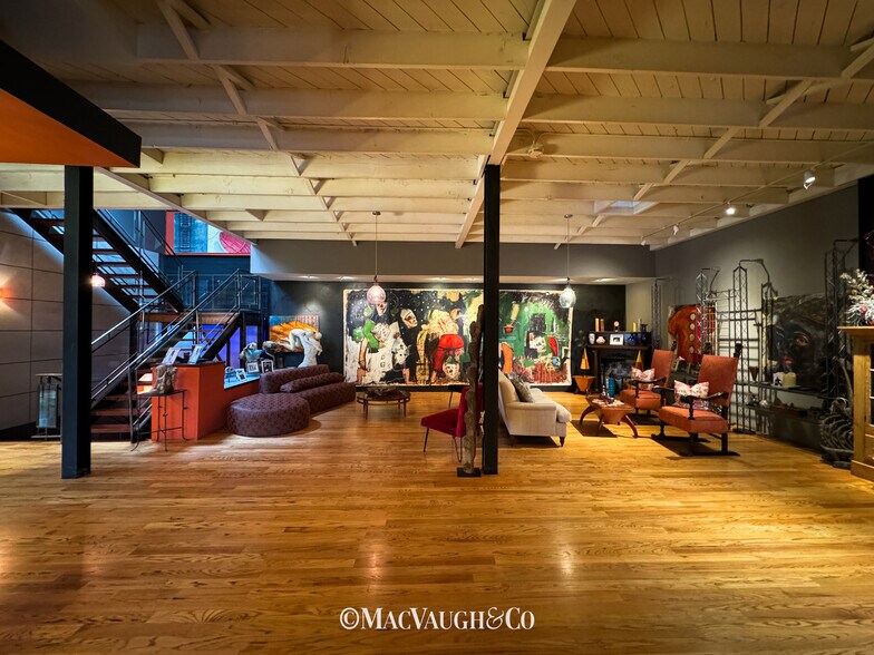 More Photos Of 188 N Holliston Ave, Pasadena Showroom For Sale