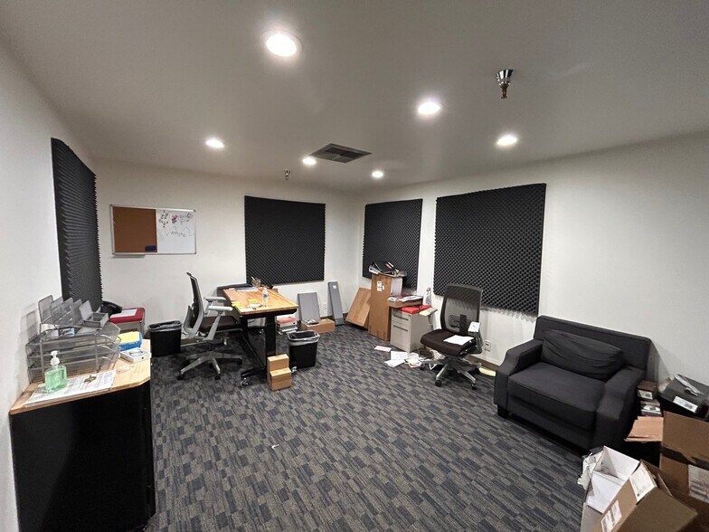 More Photos Of 7311-7341 Anaconda Ave, Garden Grove Warehouse For Lease