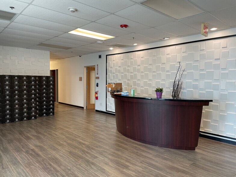 More Photos Of 10302 Mula Rd, Stafford Warehouse For Sale