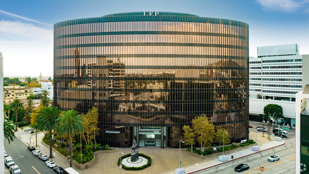 More Photos Of 8484 Wilshire Blvd, Beverly Hills Office For Lease