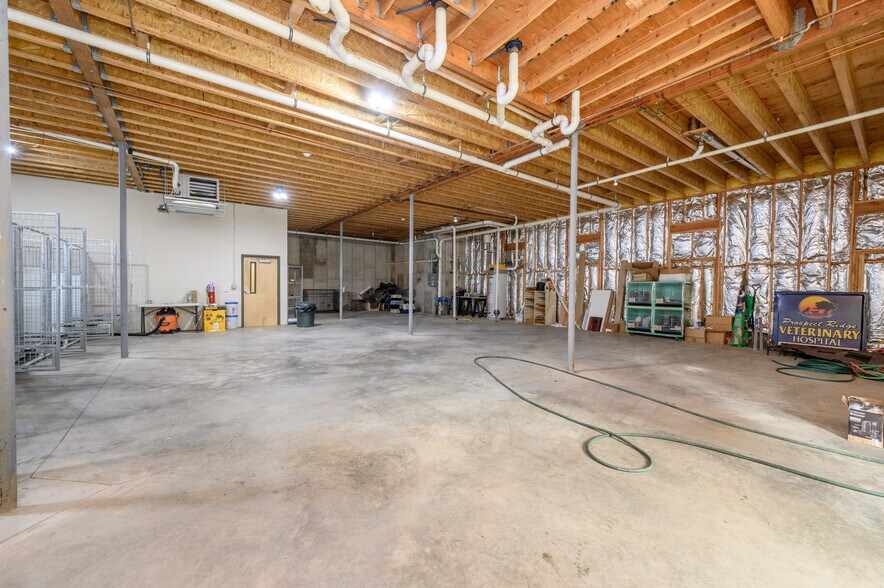 More Photos Of 612 Mount Pleasant Ave, West Orange Veterinarian Kennel For Sale