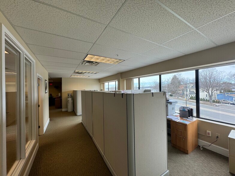 More Photos Of 970 Baxter Blvd, Portland Office For Lease