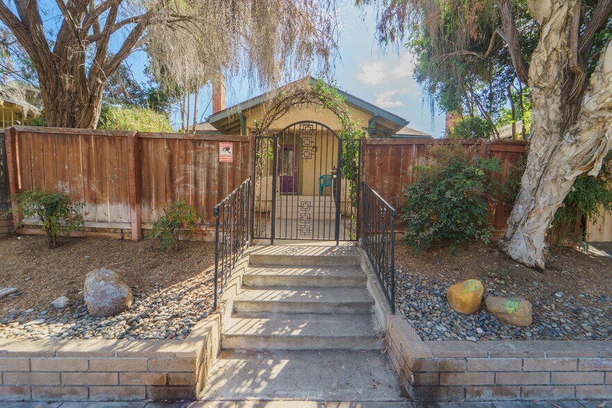 More Photos Of 3973 8th Ave, San Diego Land For Sale