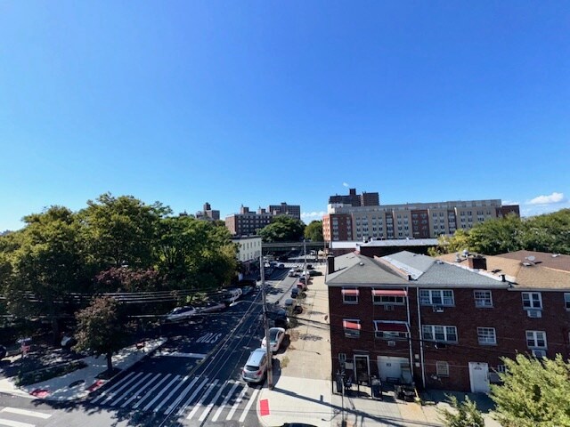 More Photos Of 3004 Cruger Ave, Bronx Apartments For Sale