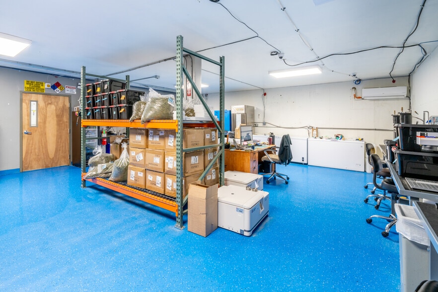 More Photos Of 711 W 8th St, Pueblo Manufacturing For Sale