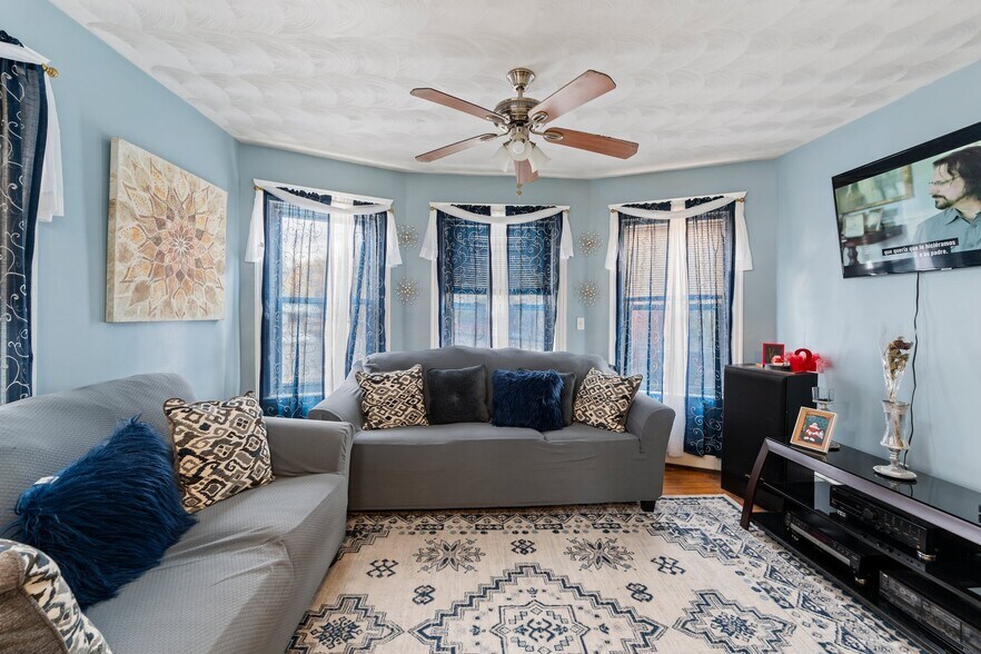 More Photos Of 77 Fales St, Central Falls Apartments For Sale