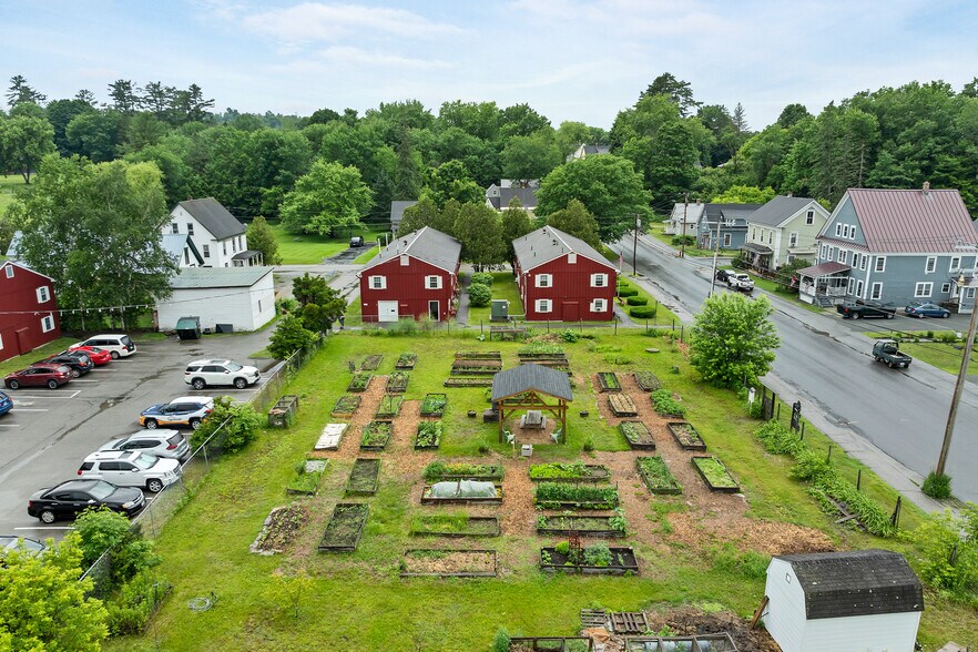 More Photos Of 4 Williams St, Lancaster Apartments For Sale