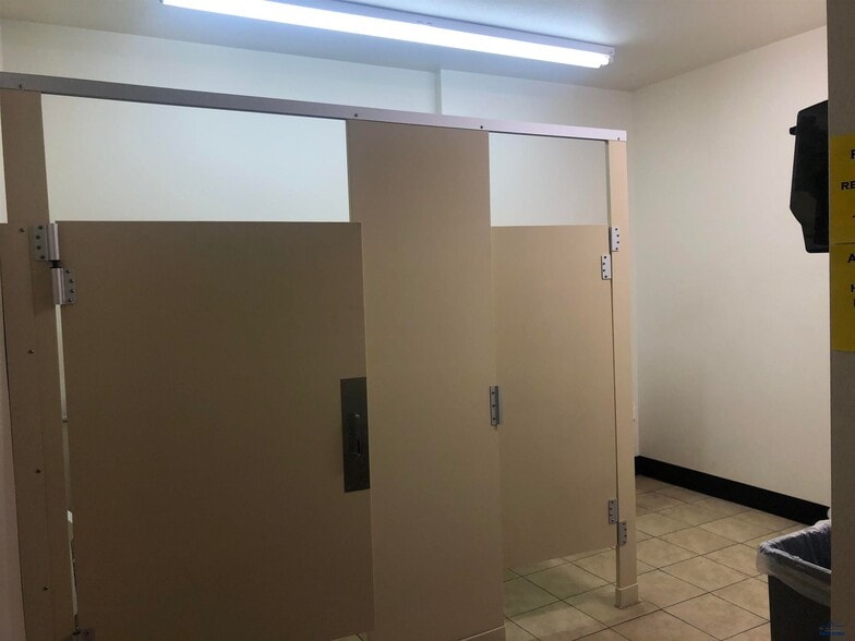 More Photos Of 947 Main St, Sturgis Sports And Entertainment For Sale