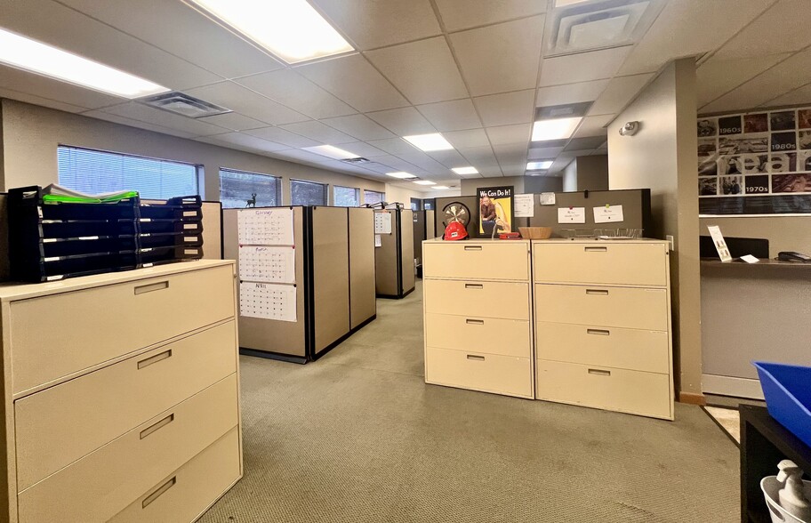 More Photos Of 1574 W 1700 S, Salt Lake City Office For Sale