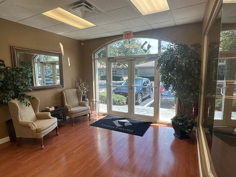 More Photos Of 180 Pine Ave N, Oldsmar Office For Lease