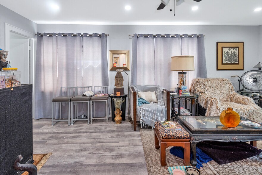 More Photos Of 329 N K St, Lake Worth Apartments For Sale