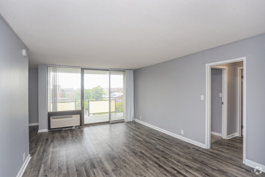 More Photos Of 101 Three Rivers N, Fort Wayne Apartments For Lease