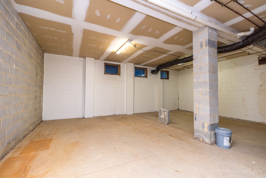 More Photos Of 600 E Main St, Lansdale Office Residential For Sale