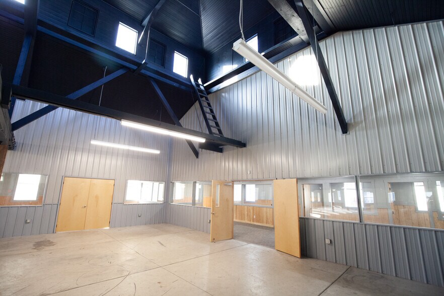 More Photos Of 9257 Bonner Mill Rd, Missoula Warehouse For Lease