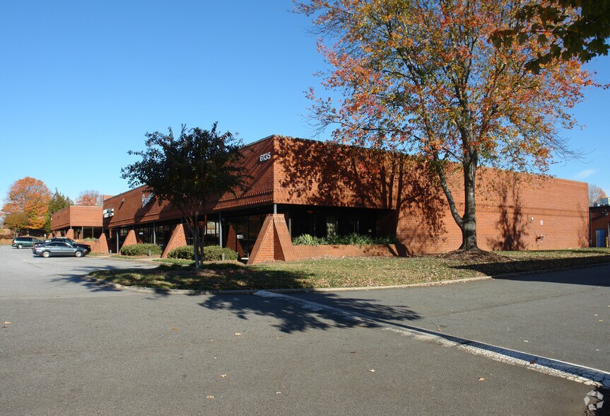 Primary Photo Of 6135 Jimmy Carter Blvd, Norcross Light Distribution For Lease