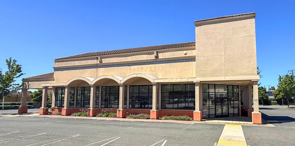 Primary Photo Of 24919-24975 Mission Blvd, Hayward Auto Dealership For Sale
