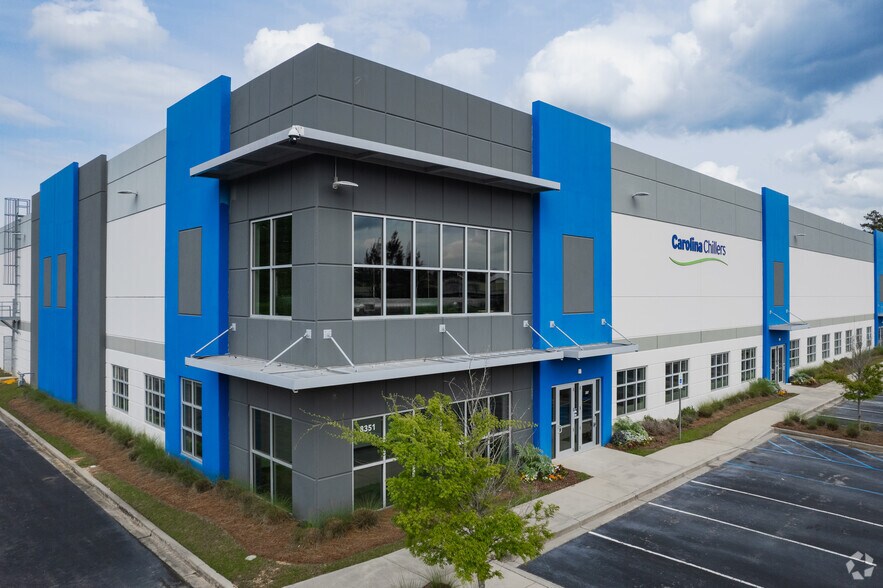 More Photos Of 8351 Palmetto Commerce Pky, Ladson Warehouse For Lease