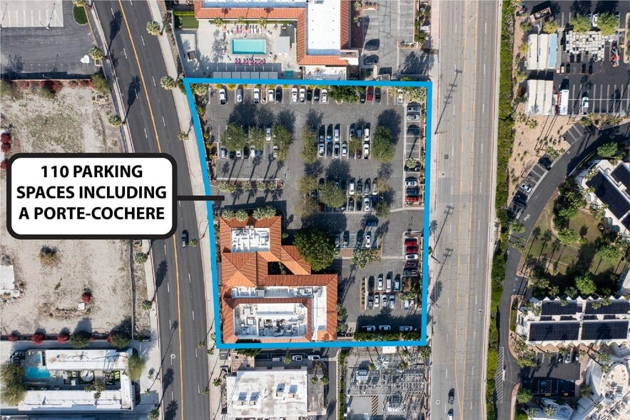 More Photos Of 1800 N Palm Canyon Dr, Palm Springs Restaurant For Sale