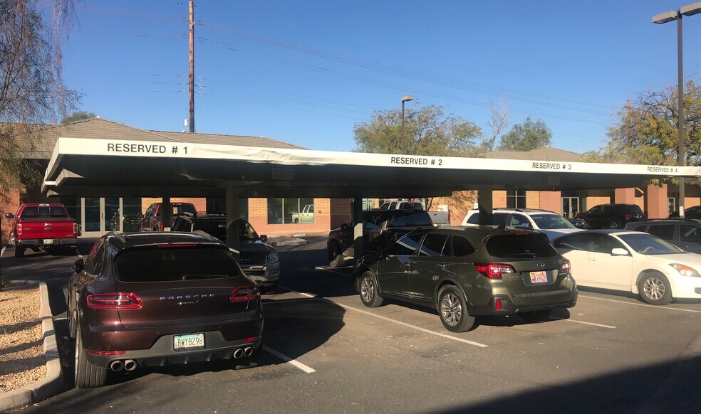 More Photos Of 2075 S Cottonwood Dr, Tempe Medical For Sale