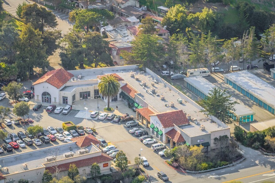 More Photos Of 451-465 Canyon del Rey Blvd, Del Rey Oaks Unknown For Lease