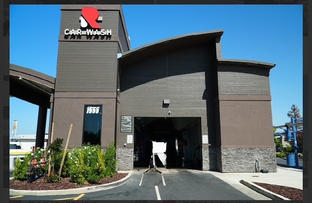 More Photos Of 1555 Canal Blvd, Ripon General Retail For Sale