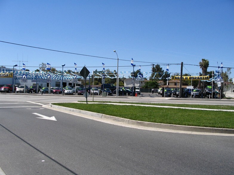 More Photos Of 9533 Atlantic Blvd, South Gate Auto Repair For Sale