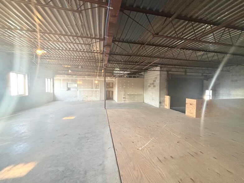 More Photos Of 11 Marlboro St, Malden Warehouse For Lease