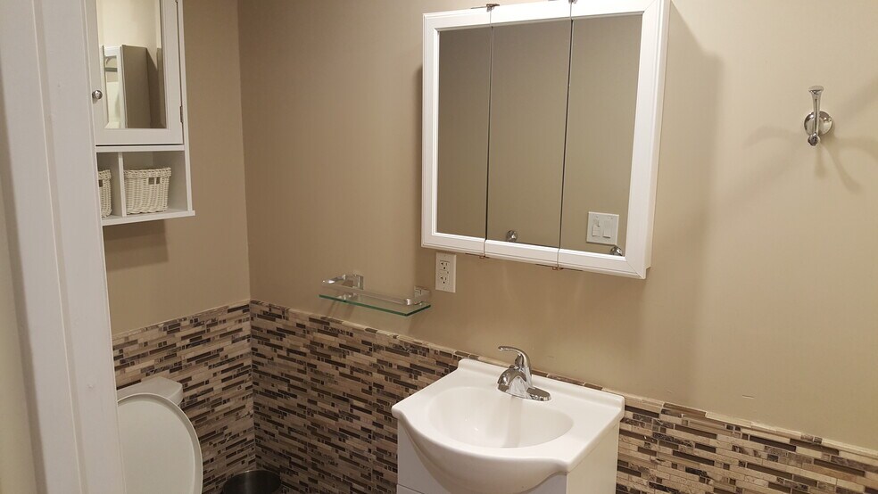 More Photos Of 1263 Park Ave, San Jose Apartments For Sale