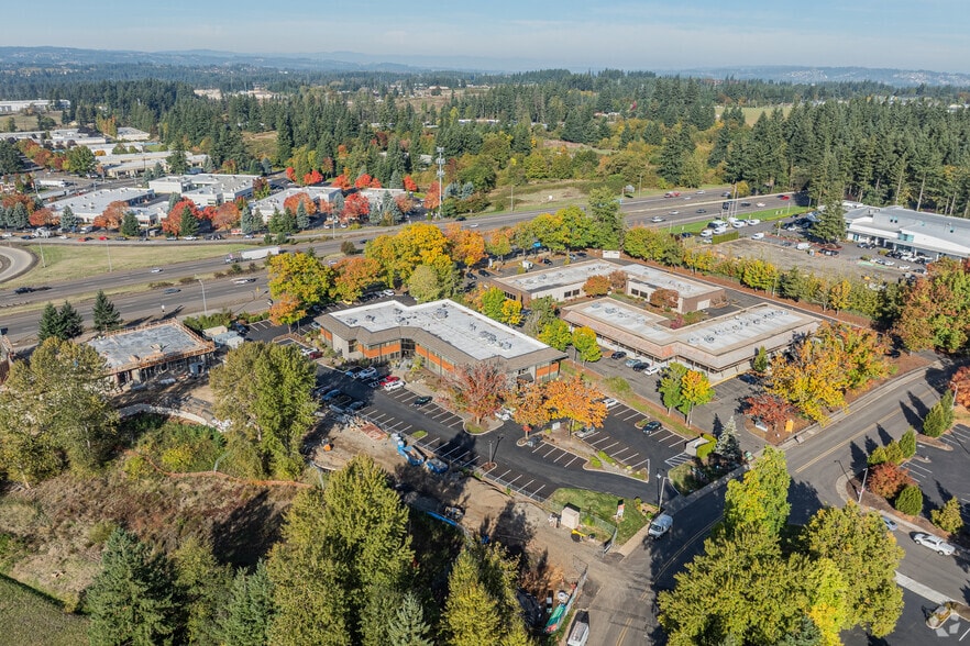 More Photos Of 25195 SW Parkway Ave, Wilsonville Office For Lease