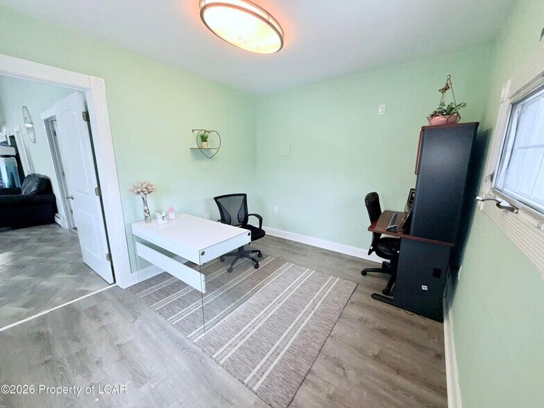 More Photos Of 229 Nicholson Street, Wilkes Barre Office For Lease